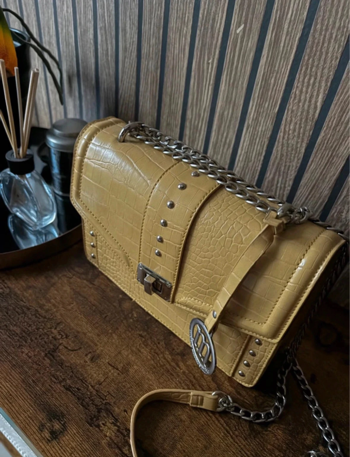 Bolsa transversal / Pasta efeito crocodilo amarelo ♀ Manoukian Studio – photo 2